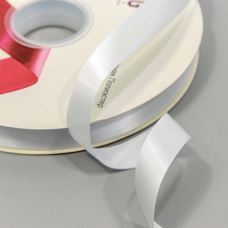 556-15/303 Лента Атласная Полиэстер класс А 1,5см*100ярд Холодный белый 1/18 1/72