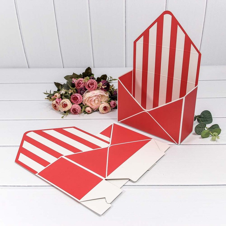 300399/19 Коробка "Конверт" 20*30*8 сборная "Линии" Красный 1/10 1/180