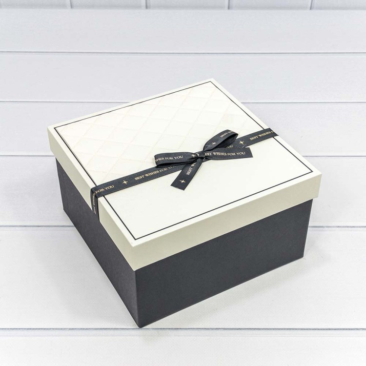 721613/2 Коробки Квадратные Набор 1/3 21*21*12,3 с бантом Бежевый/Чёрный 1/18