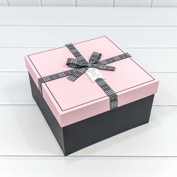 721613/1 Коробки Квадратные Набор 1/3 21*21*12,3 с бантом Розовый/Чёрный 1/18