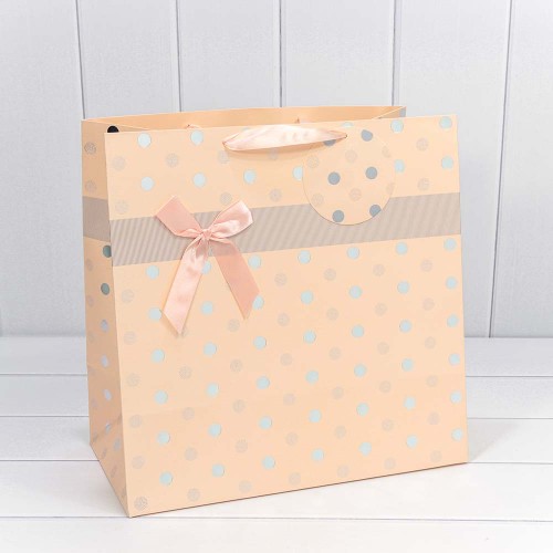 000154X Пакет подарочный "Леди" с тиснением (микс) 37*37*20 230г 1/20 1/120 