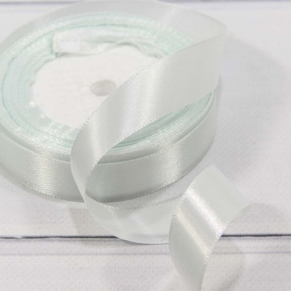 562-20/12 Лента Атласная Сатин 2см*25ярд Голубовато-белый 1/10 1/400