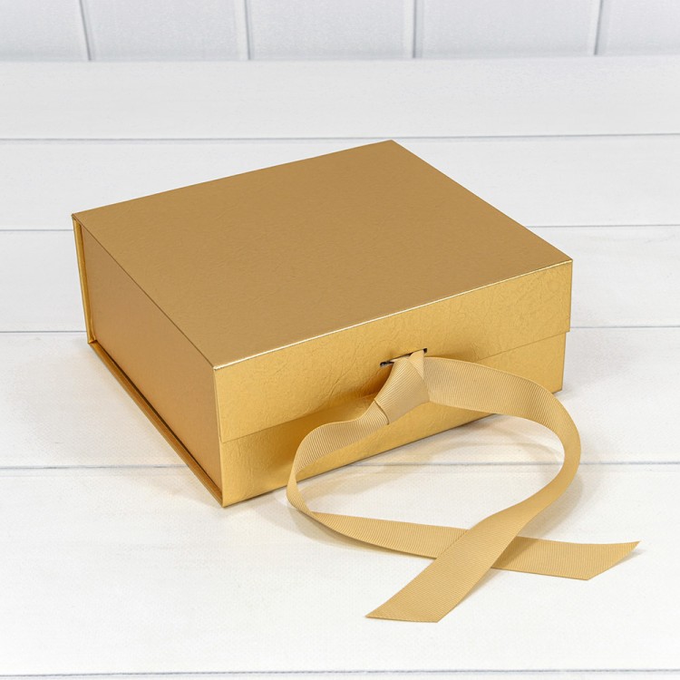 730225/0120 Коробка Прямоугольная 20*18*8 складная на магнитах "Люкс" Золотой 1/60