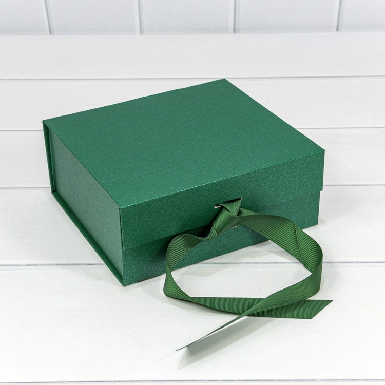 730225/0122 Коробка Прямоугольная 20*18*8 складная на магнитах "Люкс" Зелёный 1/60