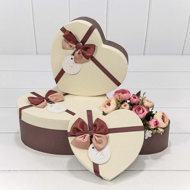 720612/24 Коробки "Сердце" Набор 1/3 22*20*9 с бантиком (ассортимент 8) 1/36