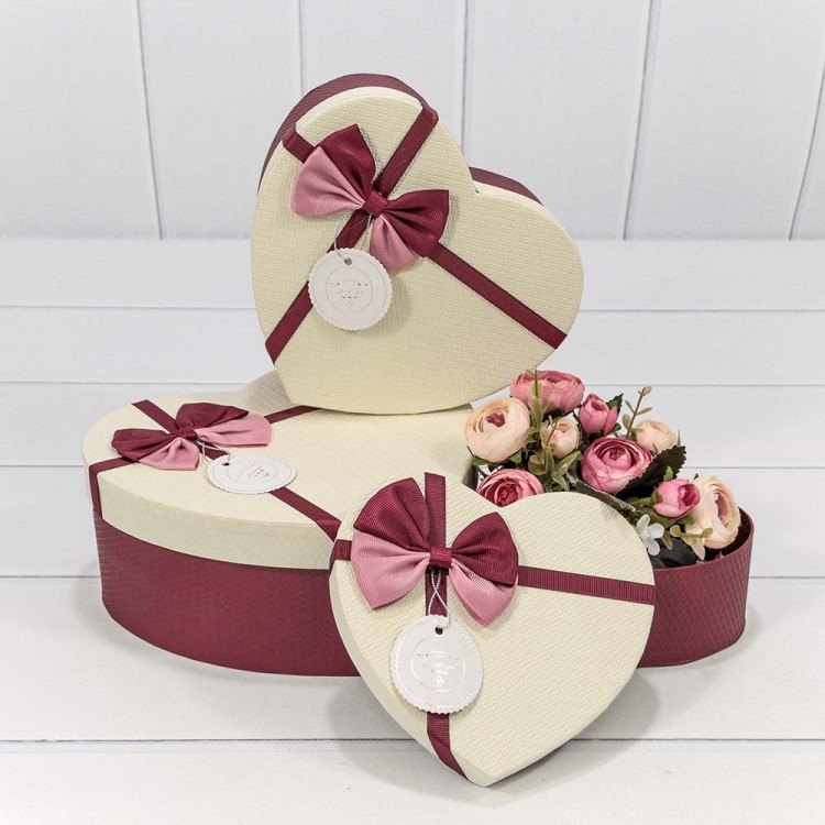 720612/26 Коробки "Сердце" Набор 1/3 22*20*9 с бантиком (ассортимент 9) 1/36