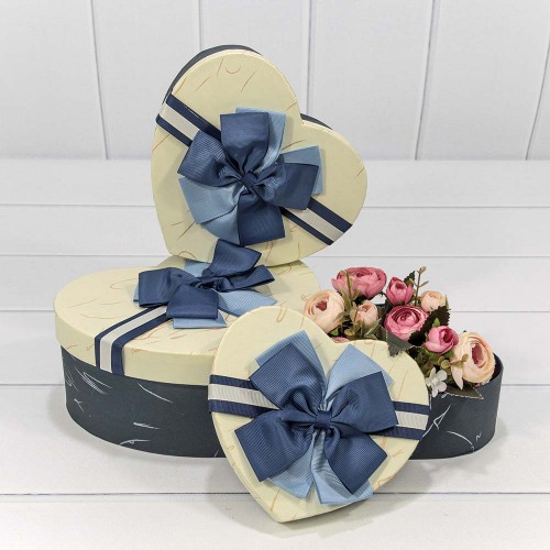 720612/29 Коробки "Сердце" Набор 1/3 22*20*9 с бантиком (ассортимент 3) 1/36