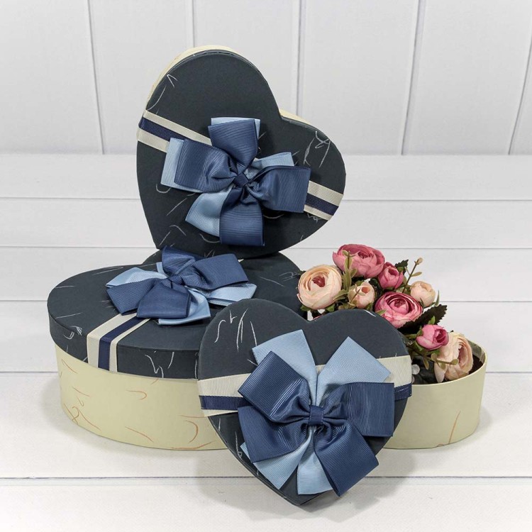 720612/29 Коробки "Сердце" Набор 1/3 22*20*9 с бантиком (ассортимент 3) 1/36