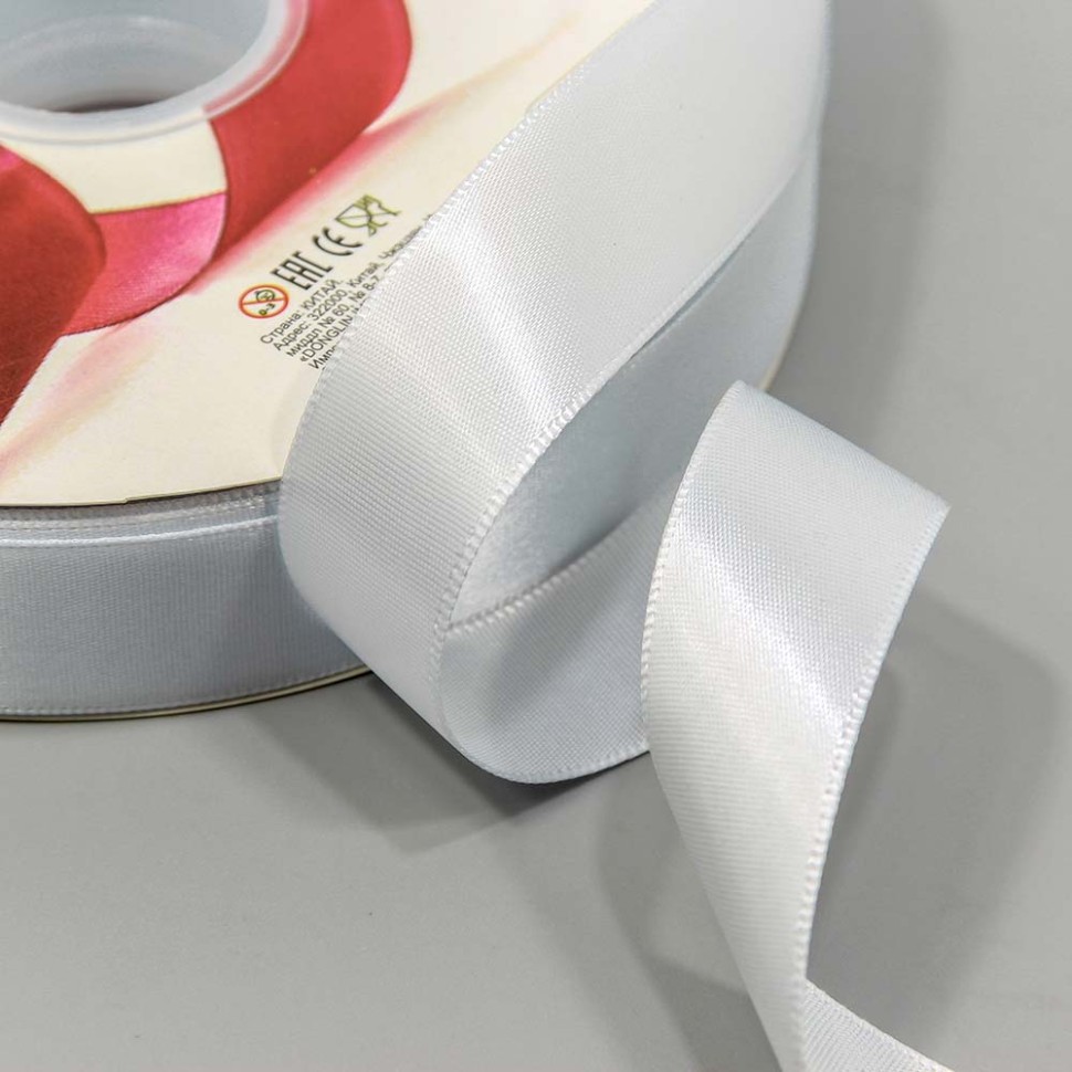 556-25/303 Лента Атласная Полиэстер класс А 2,5см*100ярд Холодный белый 1/13 1/52 556-25/303 Лента Атласная Полиэстер класс А 2,5см*100ярд Холодный белый 1/13 1/52