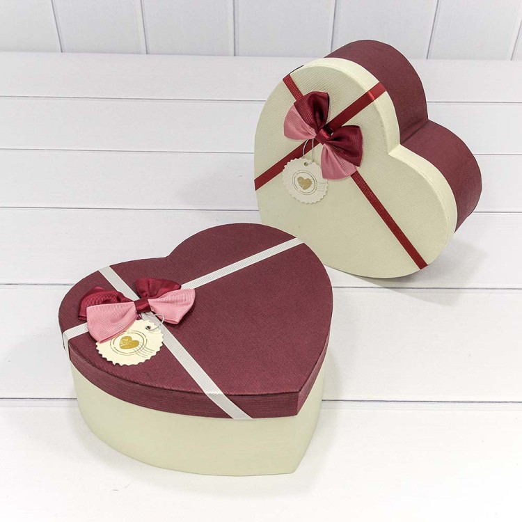 720612/11 Коробки "Сердце" Набор 1/3 22*20*9 с бантиком (ассортимент 2) 1/24