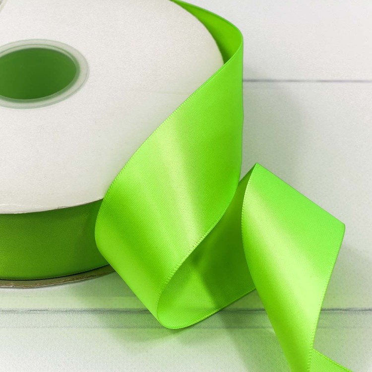 556-38/556 Лента атласная (полиэстер) 3,8 см*100 ярдов ярко-салатовый 1/9 1/36