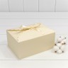 000920-8/5 Коробка Прямоугольная 22*16*10 сборная с атласной лентой Бежевый 1/20 1/500 000920-8/5 Коробка Прямоугольная 22*16*10 сборная с атласной лентой Бежевый 1/20 1/500