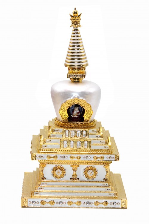 888-9 Ступа 13х13х24 см