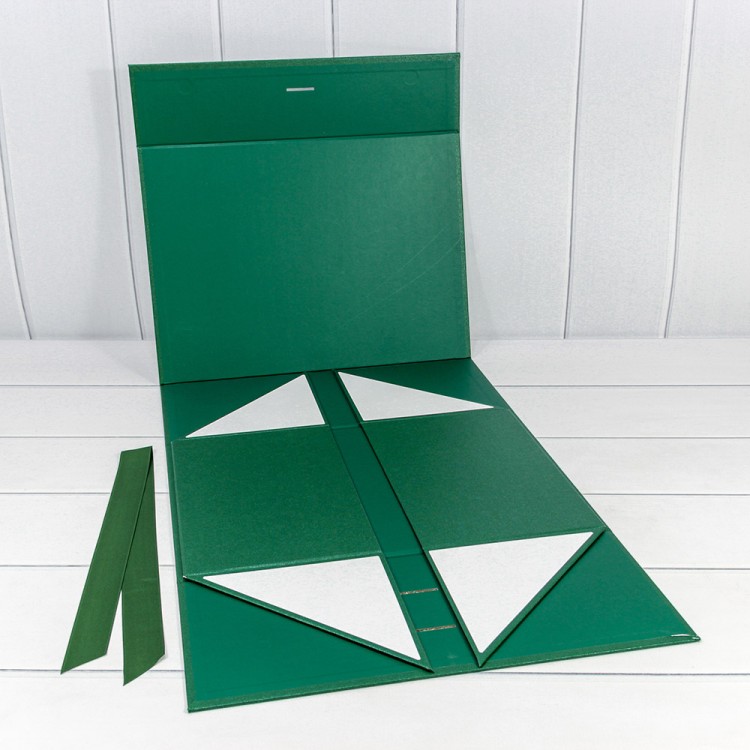 730229/0122 Коробка Прямоугольная 39*28*17,8 складная на магнитах "Люкс" Зелёный 1/24