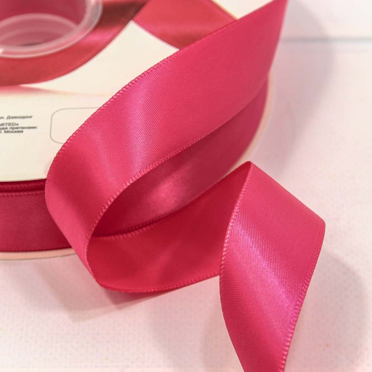 556-25/157 Лента Атласная Полиэстер класс А 2,5см*100ярд Малиново-красный 1/13 1/52