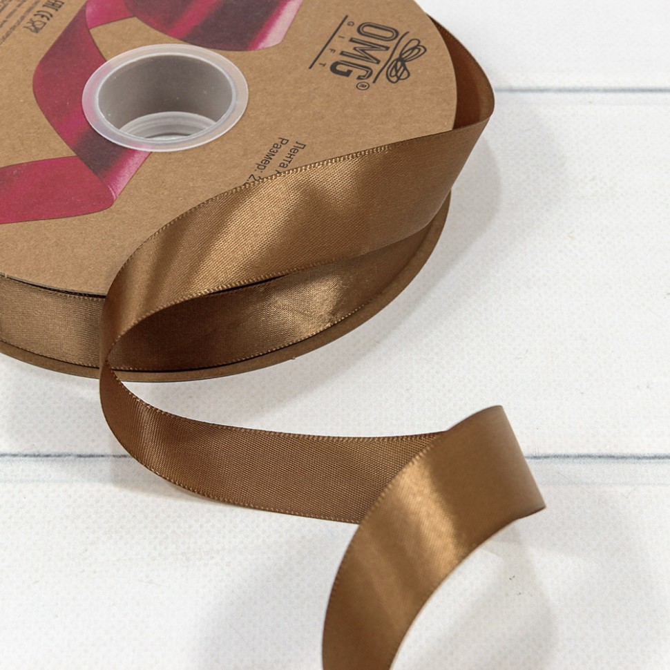 556-25/845 Лента Атласная Полиэстер класс А 2,5см*100ярд Золотисто-коричневый 1/13 1/52 556-25/845 Лента Атласная Полиэстер класс А 2,5см*100ярд Золотисто-коричневый 1/13 1/52