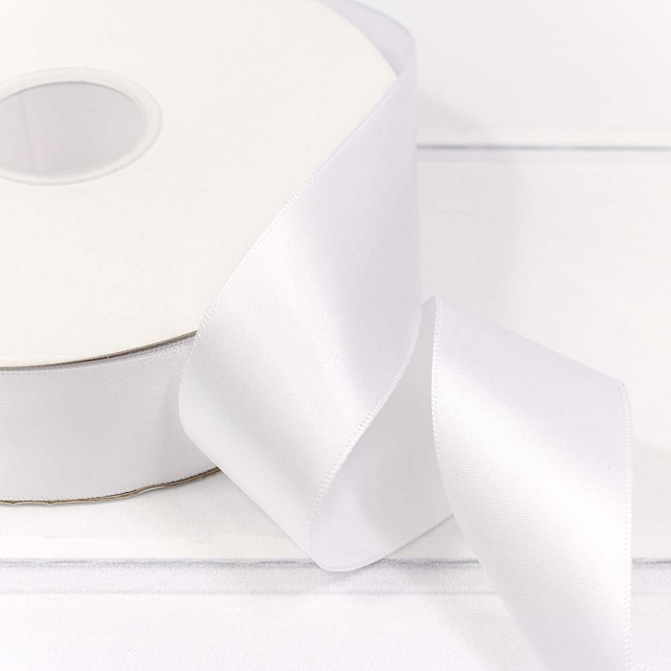 556-38/029 Лента Атласная Полиэстер класс А 3,8см*100ярд Белый 1/6 1/24 556-38/029 Лента Атласная Полиэстер класс А 3,8см*100ярд Белый 1/6 1/24
