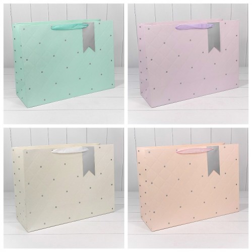 000152TA Пакет подарочный "Эксклюзив" (микс) 55*40*20 230г 1/20 1/80