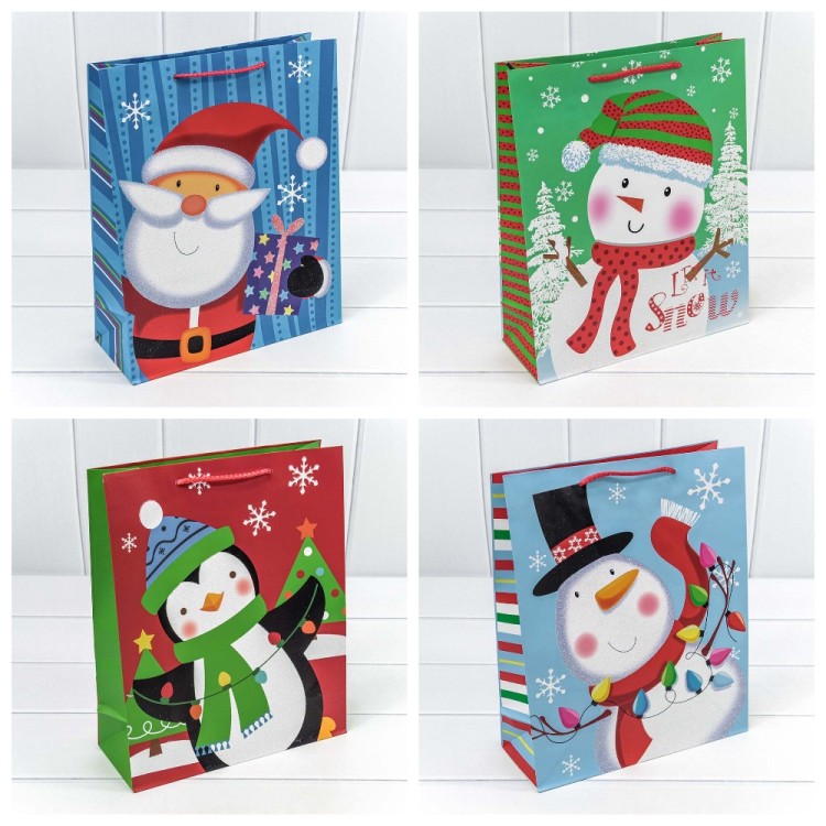 300383C Пакет подарочный с тиснением "Новогодний" (микс) 26*32*13 1/20 1/240