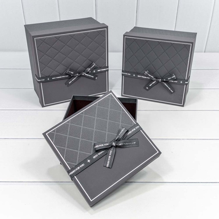 721613/3 Коробки Квадратные Набор 1/3 21*21*12,3 с бантом Серый 1/18