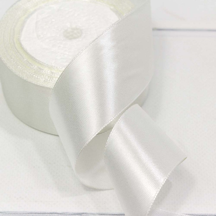 562-38/42 Лента Атласная Сатин 3,8см*25ярд Тёплый Белый 1/5 1/200