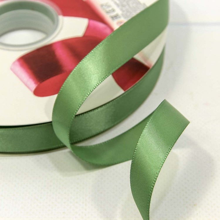 556-15/564 Лента атласная (полиэстер) 1,5 см*100 ярдов резедово-зелёный 1/18 1/72