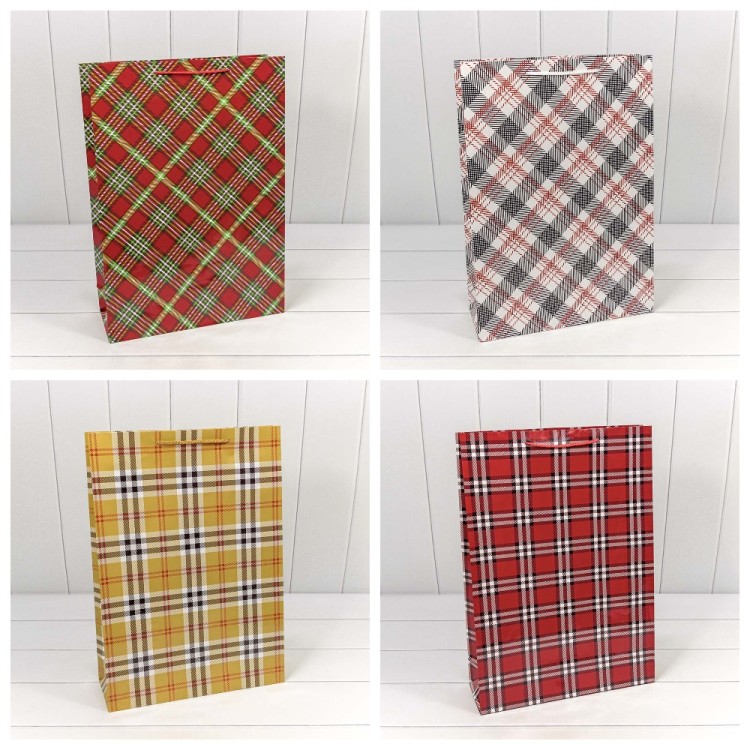 00038A Пакет подарочный "Клетки и полоски" (микс) 32*45*11 157г 1/20 1/240