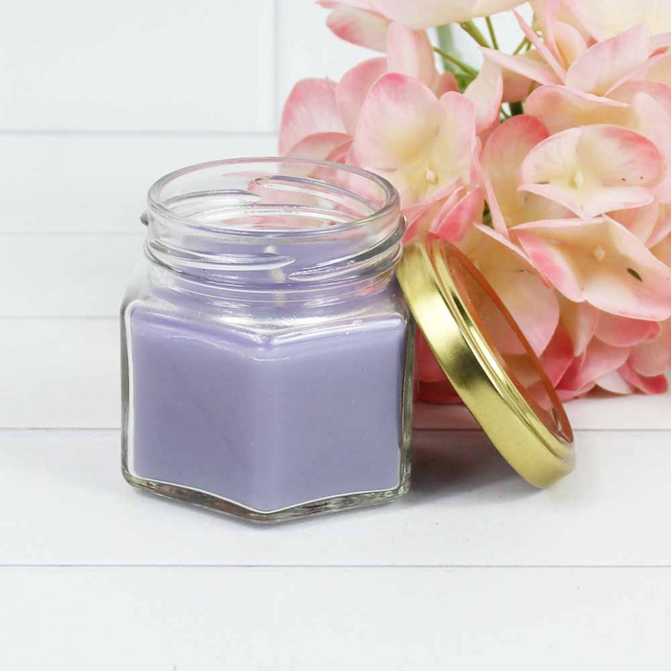 24004905913308 ЛАВАНДОВЫЙ ПРОВАНС Свеча парафин лаванда ароматизир. в баночке H-55мм, D-65мм