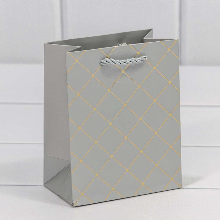 000391H/3 Пакет подарочный "Ромб" Серебряный 12*15*7 210г 1/20 1/480