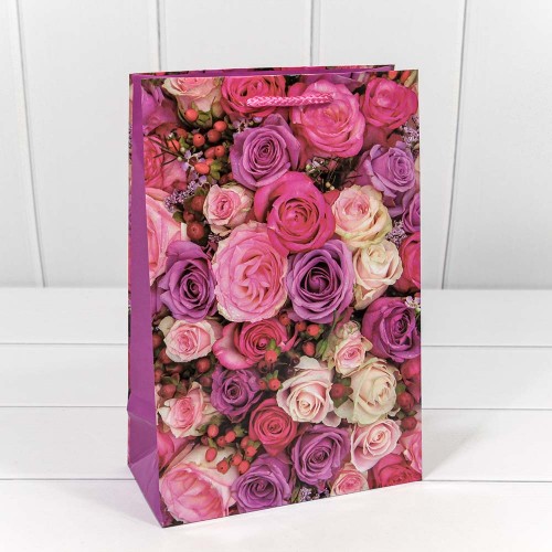 00019K Пакет подарочный "Цветы" (микс) 20*30*10 128г 1/20 1/360
