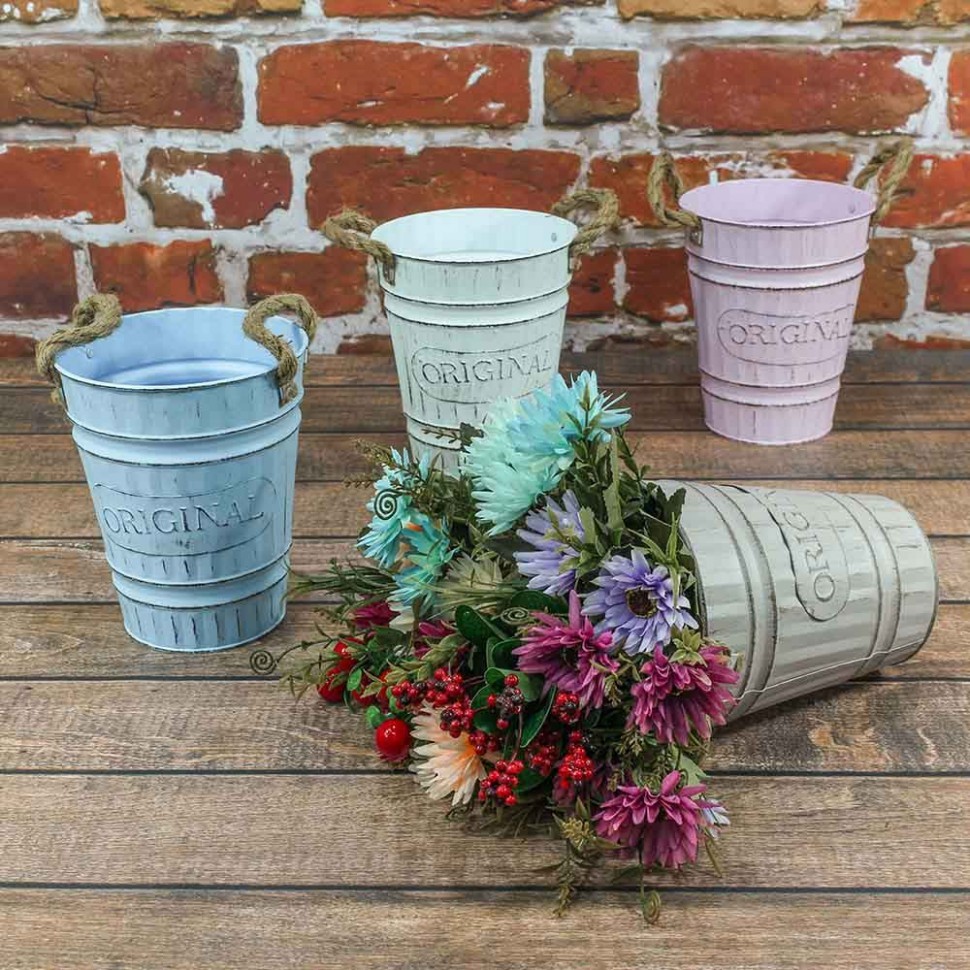 банки для сыпучих ретро жестяные с ручками. цветы из жести. декор консервных банок для цветов. жестяные цветы. горшок из консервной банки.
