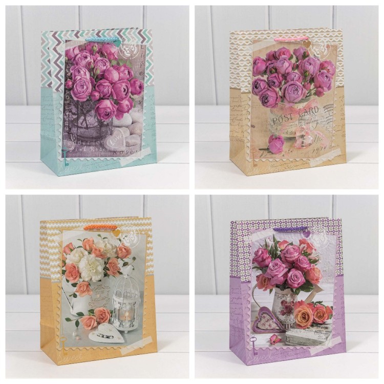 00026E Пакет подарочный 128 г 18*23*10 см "Цветы" (микс) 1/20 1/480