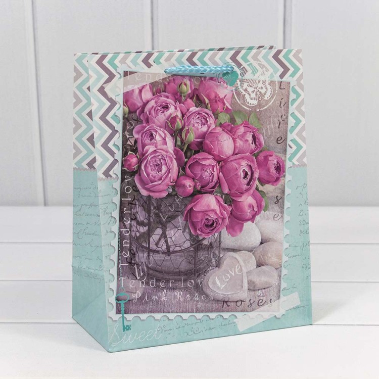 00026E Пакет подарочный 128 г 18*23*10 см "Цветы" (микс) 1/20 1/480