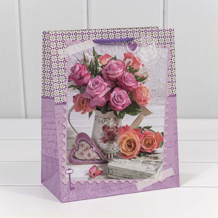 00026E Пакет подарочный 128 г 18*23*10 см "Цветы" (микс) 1/20 1/480