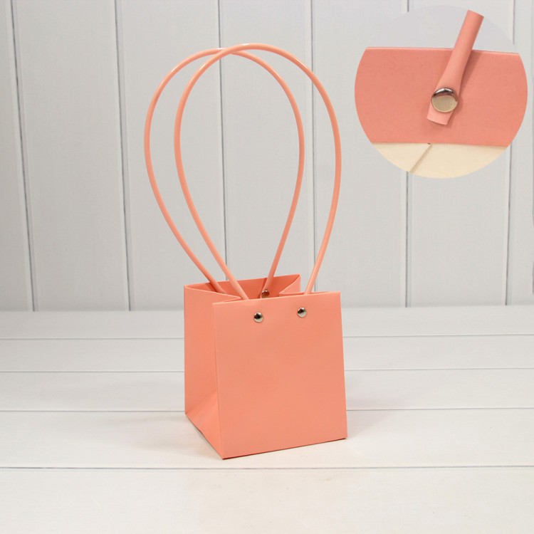 000171F/6 Пакет подарочный "Ваза для цветов" 13*11,5*11,5 Бежево-красный 1/10 1/150